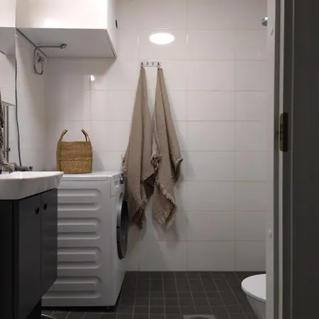 Kaupunkihuoneisto Muuripata Lägenhet *